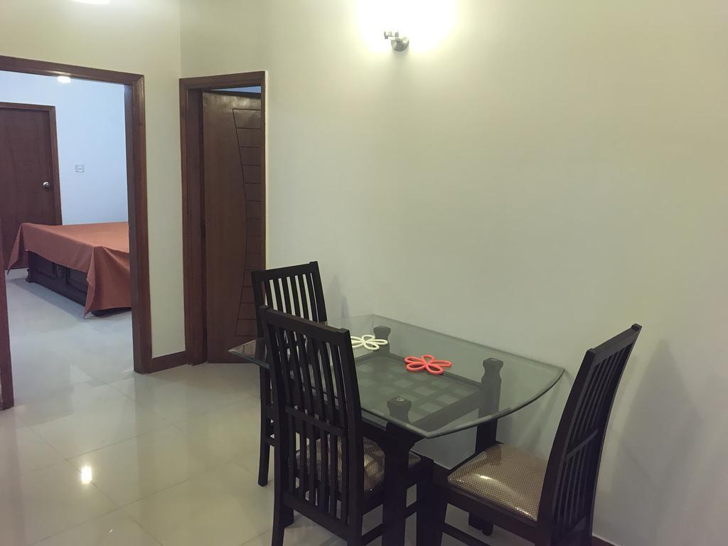 3 Bed Javed Apartment كراتشي المظهر الخارجي الصورة