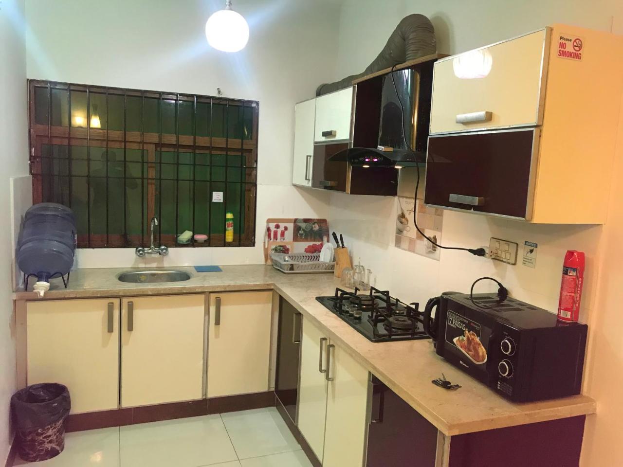 3 Bed Javed Apartment كراتشي المظهر الخارجي الصورة